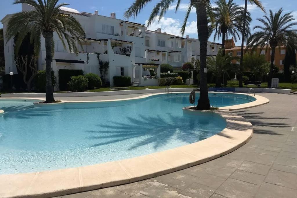 2 Bedroom, Sea Front Complex W Pool And Private Garden Javea Luaran gambar