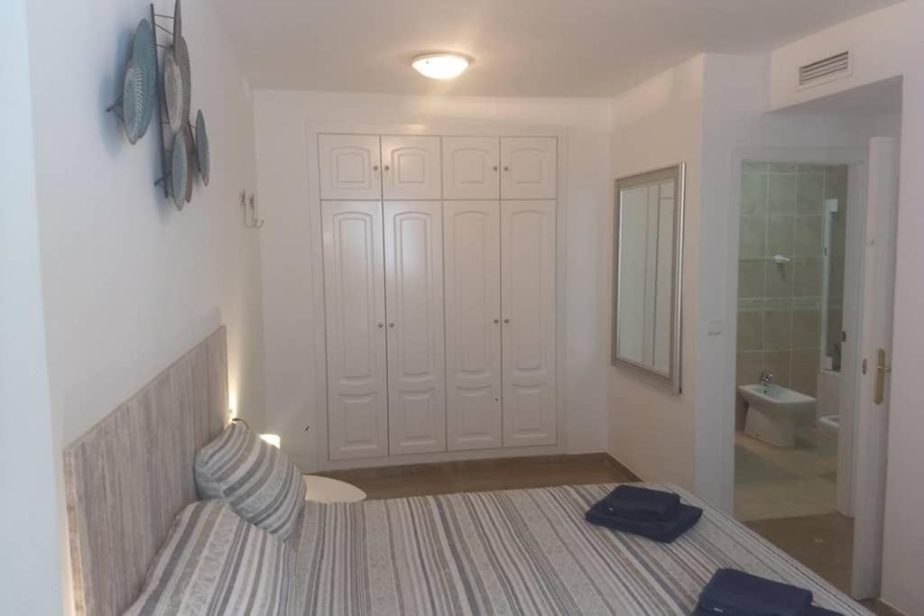 2 Bedroom, Sea Front Complex W Pool And Private Garden Javea Luaran gambar